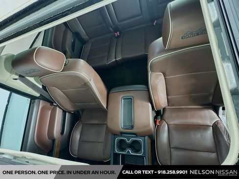 Used 2014 Chevrolet Silverado 1500 High Country w/ High Country Premium Package AWD/4WD image 23