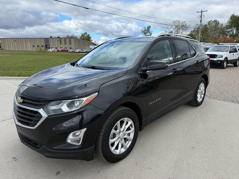 Used 2018 Chevrolet Equinox LT w/ Sun & Infotainment Package image 1