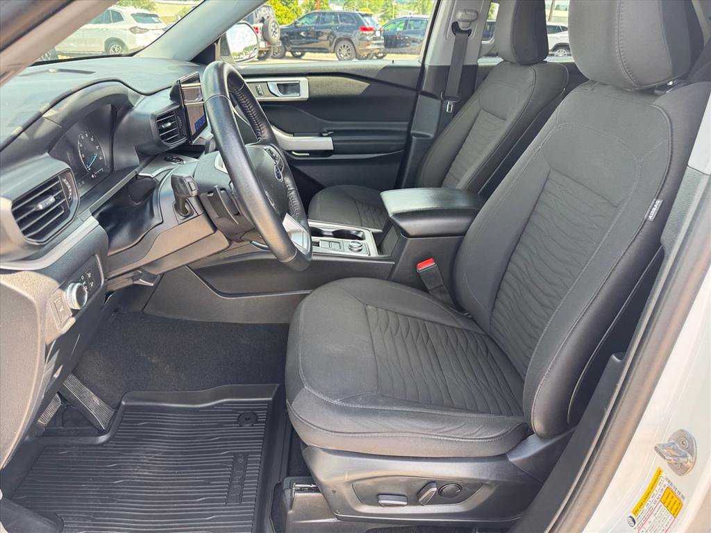 Used 2020 Ford Explorer XLT w/ Class III Trailer Tow Package AWD/4WD image 9