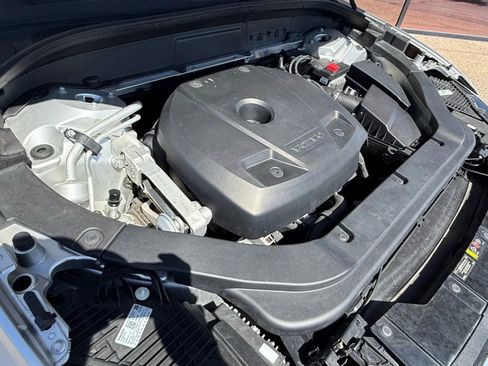 Used 2019 Volvo XC60 T5 R-Design w/ Protection Package image 25