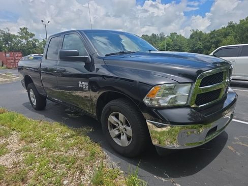 Used 2024 RAM 1500 Classic SLT RWD image 3