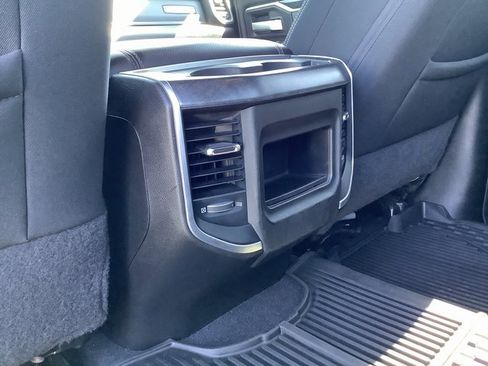 Used 2021 RAM 2500 Big Horn w/ Safety Group image 28