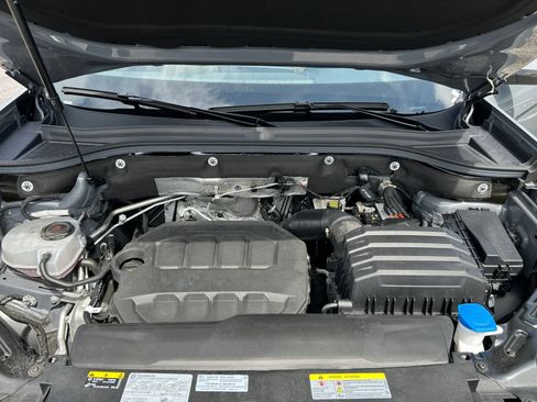 Used 2026 Volkswagen Atlas Cross Sport SE FWD image 28