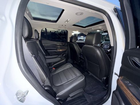 Used 2019 GMC Acadia Denali image 33