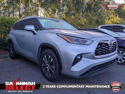 Certified 2025 Toyota Highlander XLE