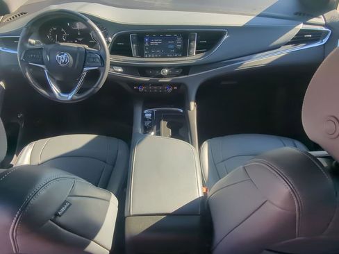 Used 2024 Buick Enclave Premium image 20