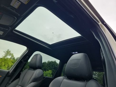 Used 2022 Subaru Forester Wilderness AWD/4WD image 14