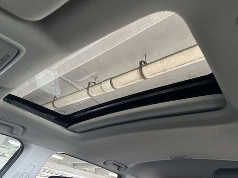 Used 2025 Honda CR-V EX-L image 16