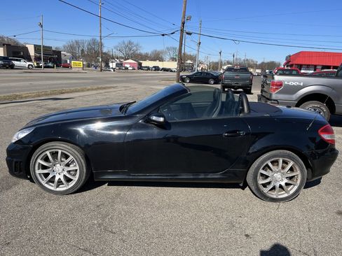 Used 2007 Mercedes-Benz SLK 350 image 2