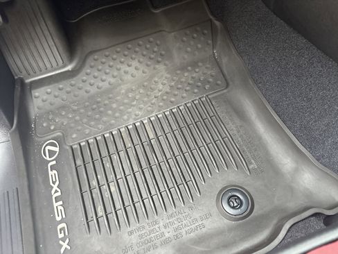 Certified 2023 Lexus GX 460 Premium image 17