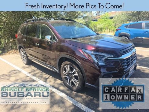 Used 2023 Subaru Ascent Touring AWD/4WD image 1