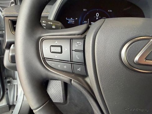 Used 2025 Lexus UX 300h FWD w/ Cold Area Package image 16