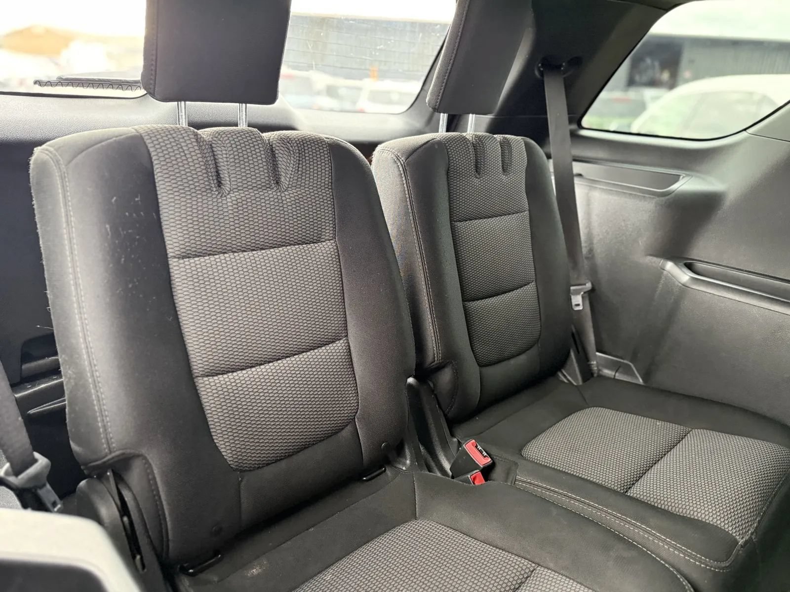 Used 2019 Ford Explorer XLT w/ Equipment Group 201A FWD image 18