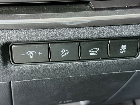 Used 2025 Kia Telluride S image 17