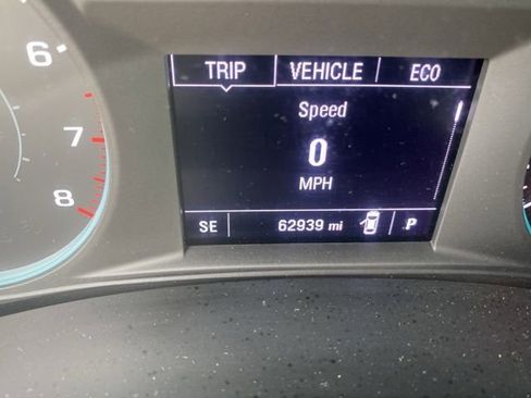 Used 2024 Chevrolet Malibu LT FWD image 23