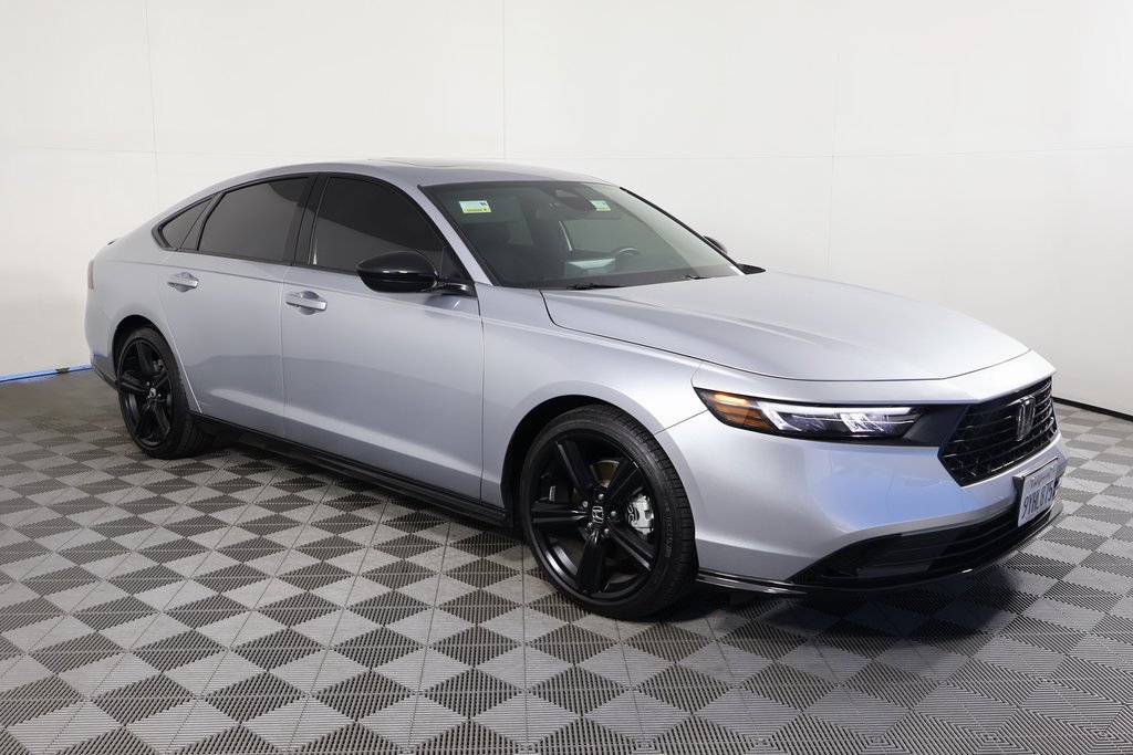 Used 2026 Honda Accord Sport image 3