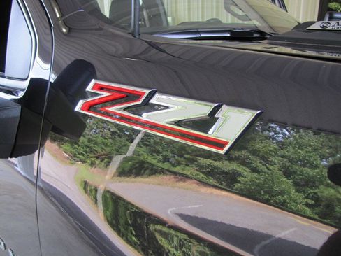 Used 2024 Chevrolet Silverado 2500 Custom w/ Custom Value Package image 26