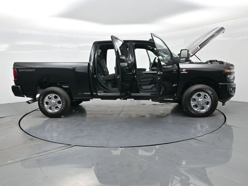 New 2026 RAM 2500 Big Horn image 42
