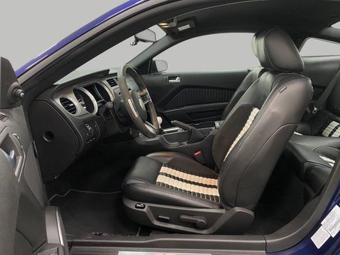 Used 2010 Ford Mustang Shelby GT500 image 26