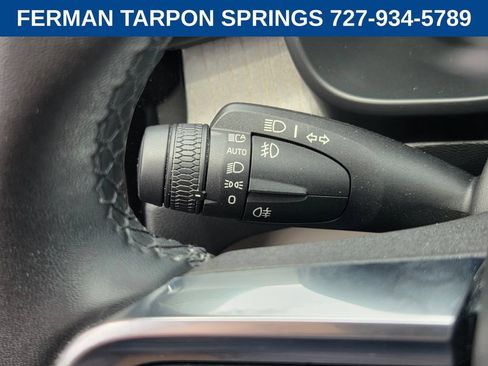 Certified 2024 Volvo XC40 B5 Plus w/ Protection Package Premier AWD/4WD image 32