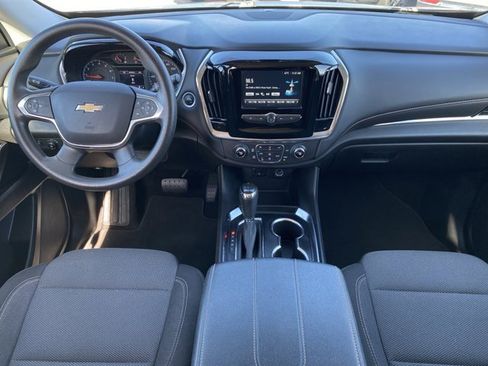 Used 2019 Chevrolet Traverse LS image 12