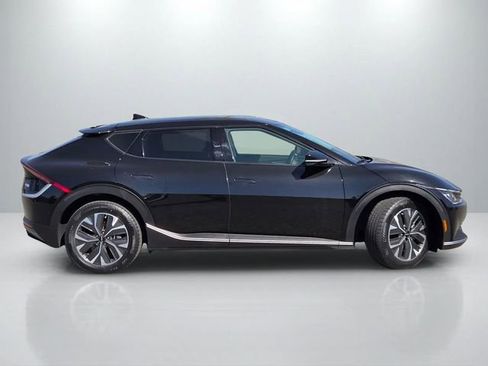 Used 2024 Kia EV6 Light image 3
