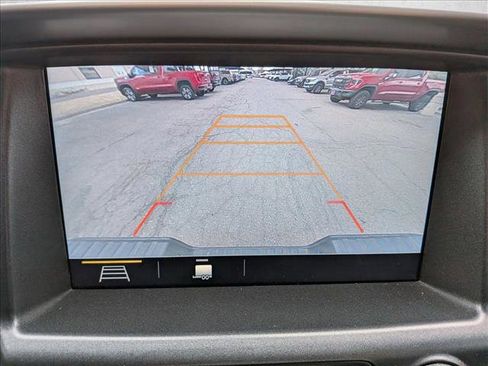 Used 2022 Chevrolet Colorado ZR2 image 14