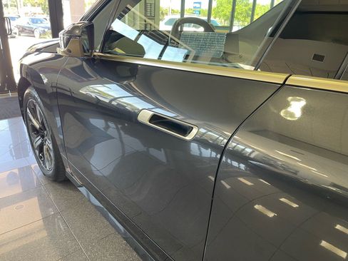 Used 2022 BMW iX xDrive50 w/ Premium Package AWD/4WD image 13