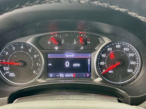 Used 2023 GMC Terrain SLT FWD image 13