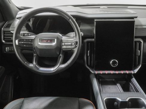 Used 2024 GMC Acadia AT4 w/ Luxury Package AWD/4WD image 21