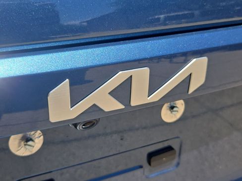 Used 2025 Kia Niro Wave FWD image 12