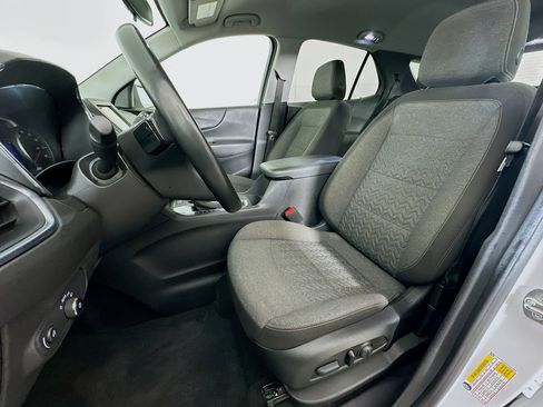 Used 2024 Chevrolet Equinox LT image 13