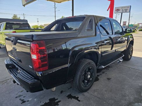 Used 2007 Chevrolet Avalanche LT w/ LT Preferred Equipment Group AWD/4WD image 21