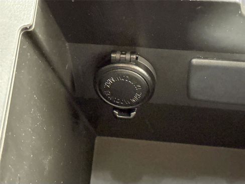 Used 2023 Subaru Crosstrek 2.0i Premium w/ Popular Package #4 image 33