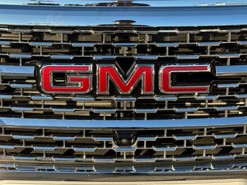 Used 2023 GMC Acadia Denali w/ Denali Ultimate Package image 41