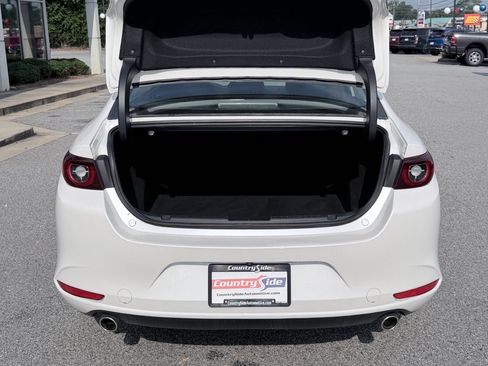 Used 2022 MAZDA MAZDA3 s FWD image 9