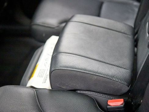 Used 2021 Volvo XC90 T6 Momentum w/ Climate Package image 25