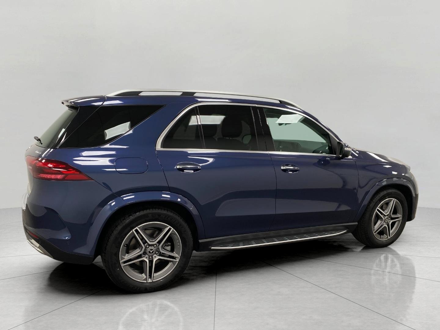 Certified 2026 Mercedes-Benz GLE 350 4MATIC image 2