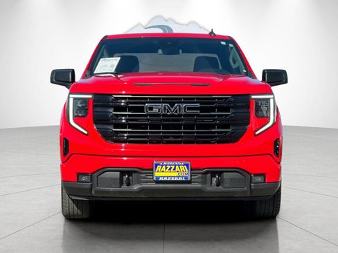 Used 2022 GMC Sierra 1500 Elevation w/ LPO, Elevation Black Package image 8