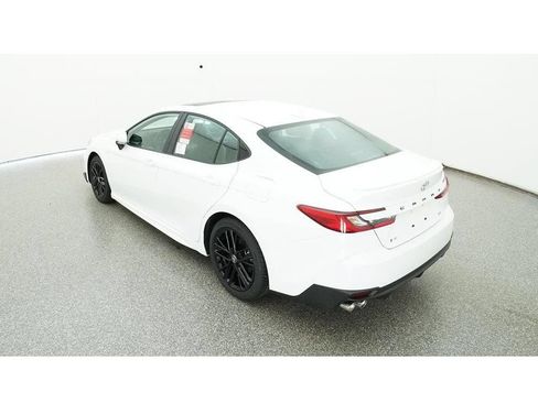 Used 2025 Toyota Camry SE w/ Multimedia Upgrade Package FWD image 7