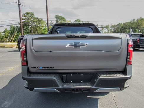 New 2026 Chevrolet Silverado EV Trail Boss w/ Premium Package image 5
