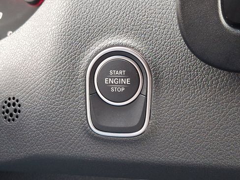 Used 2025 Mercedes-Benz Sprinter 2500 image 23