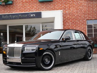 New 2027 Rolls-Royce Phantom Sedan