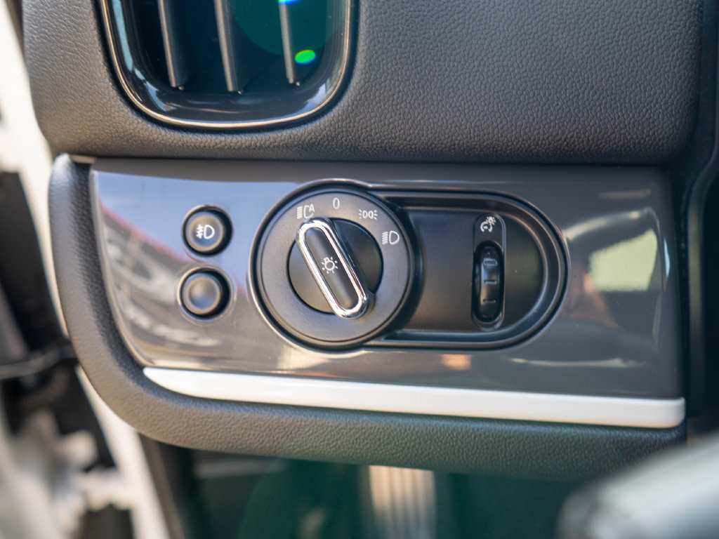 Used 2018 MINI Cooper Countryman S FWD image 18