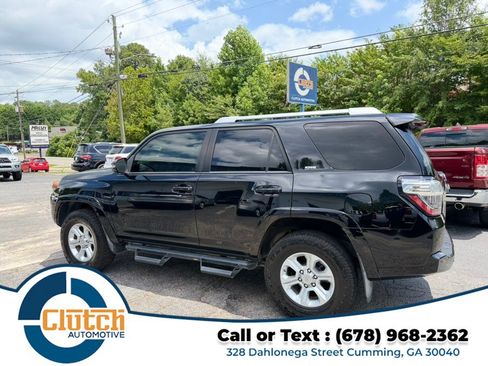Used 2018 Toyota 4Runner SR5 Premium RWD image 9