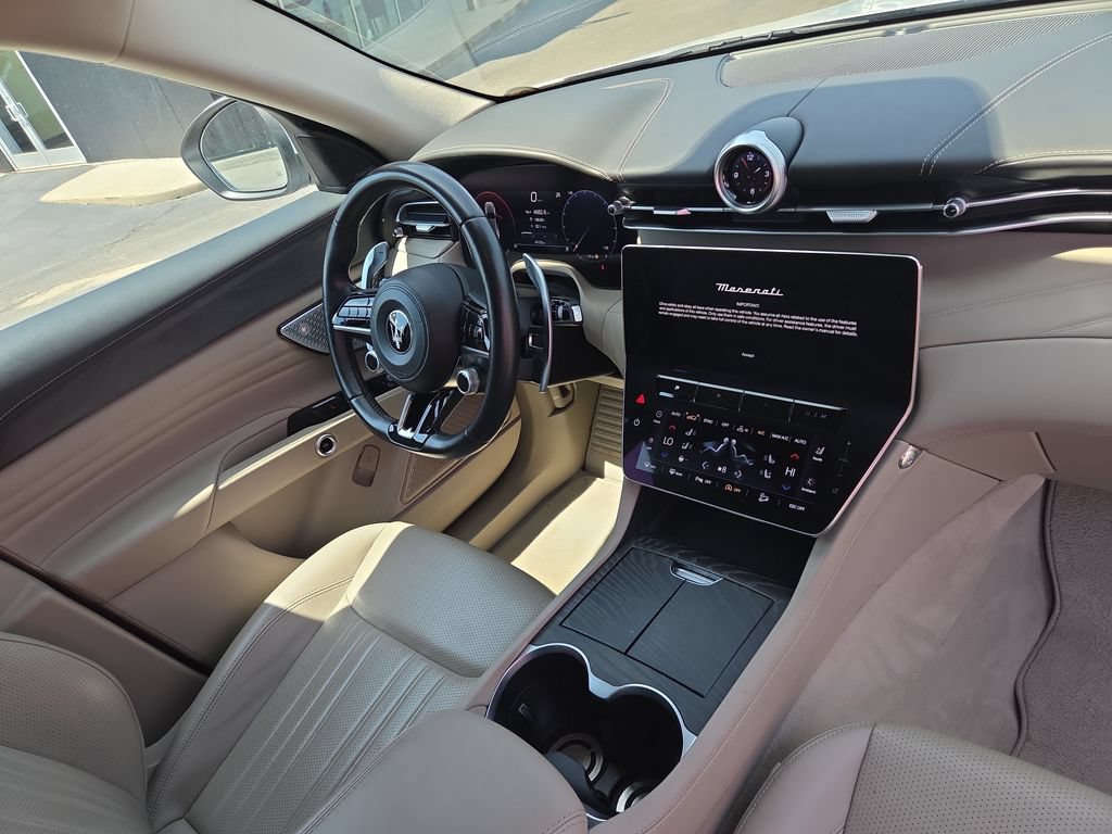Used 2023 Maserati Grecale GT AWD/4WD image 17