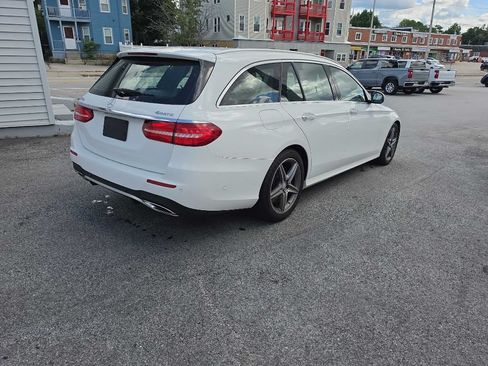 Used 2017 Mercedes-Benz E 400 4MATIC Wagon image 6