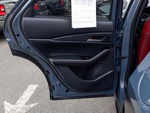 Used 2025 MAZDA CX-30 AWD 2.5 S w/ Preferred Package image 14