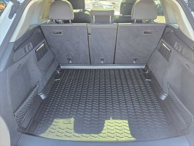 Used 2023 Audi Q5 2.0T Prestige w/ Prestige Package AWD/4WD image 14