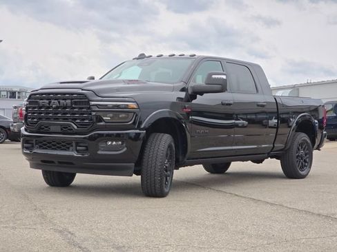 Used 2026 RAM 2500 Limited AWD/4WD image 39